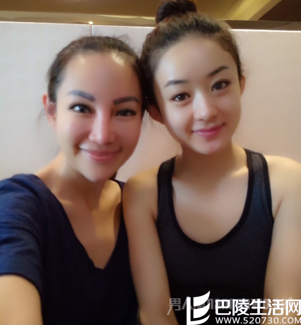 赵丽颖晒健身照