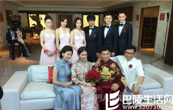 刘诗诗妈妈气质真的很出众 刘诗诗妈妈气质真的很出众