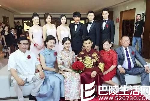 刘诗诗妈妈看似大家闺秀