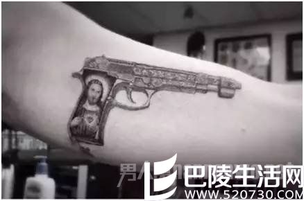 权志龙新增纹身 权志龙新增纹身