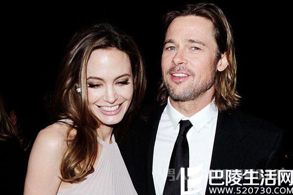 朱莉皮特假装亲密？