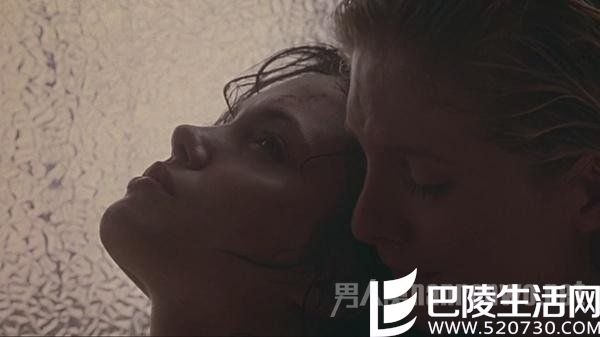 安吉丽娜朱莉双性恋