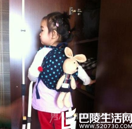 张嘉译王海燕女儿很可爱 张嘉译王海燕女儿很可爱