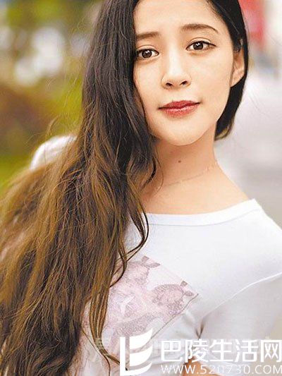 J女郎李心艾是混血儿