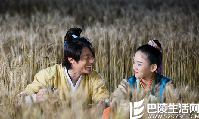 霍建华与陈乔恩的关系分手十年后首次合作