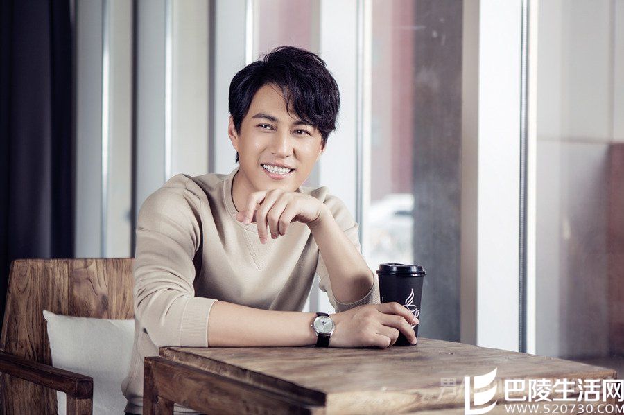 靳东为什么叫老干部 靳东为什么叫老干部