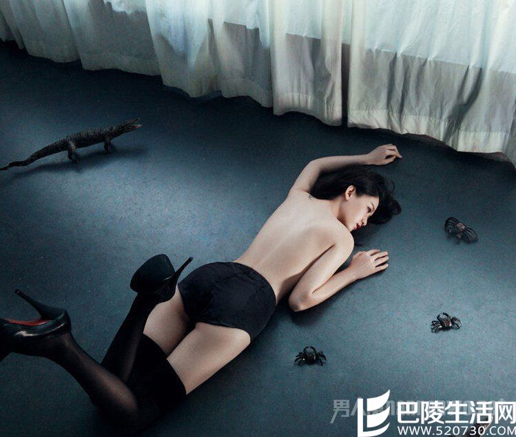 陈乔恩身材比例很好