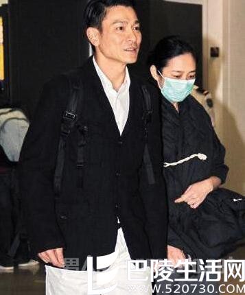 刘德华生日会为妻女深情献唱 刘德华生日会为妻女深情献唱