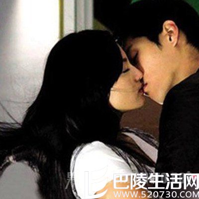 张嘉倪杜淳亲吻照
