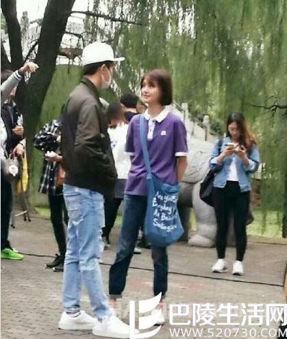 郑爽探班马天宇