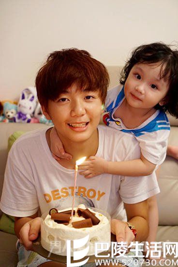 洪欣儿子女儿近照曝光