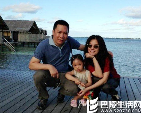 赵薇与老公女儿