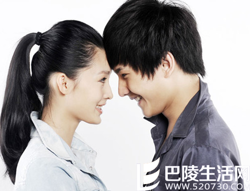 杨洋李沁花开半夏剧照 杨洋李沁花开半夏剧照