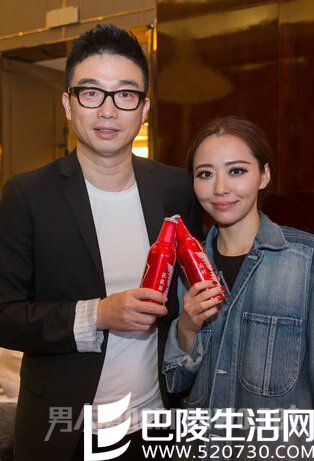 张靓颖冯轲是怎么走到一起的 张靓颖冯轲是怎么走到一起的