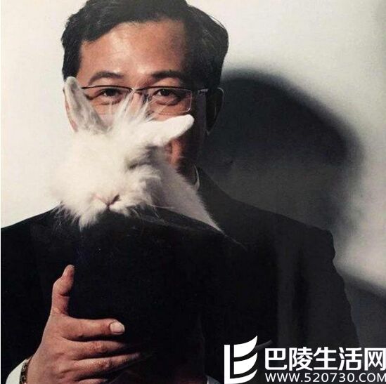 卓伟是谁 中国第一狗仔卓伟怎么赚钱的揭秘_www.520730.com