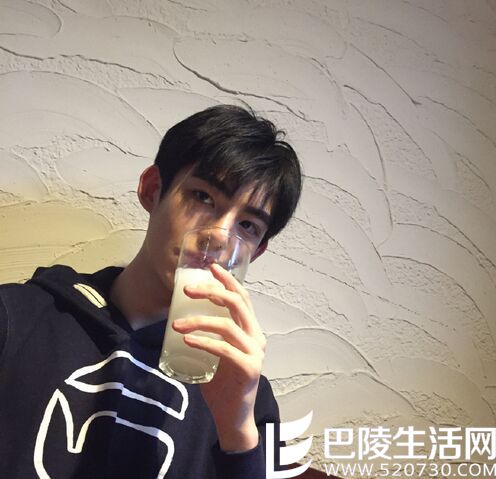 马浩东个人资料家庭背景遭扒 马浩东女友刘胭美艳私照曝光