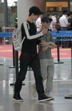 郭敬明陈学冬出游 郭敬明陈学冬出游