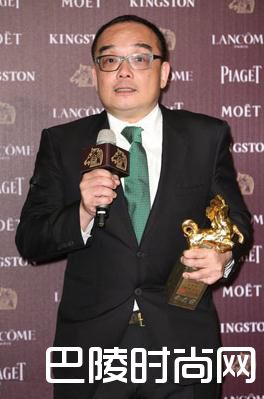 蓝色大门导演出柜