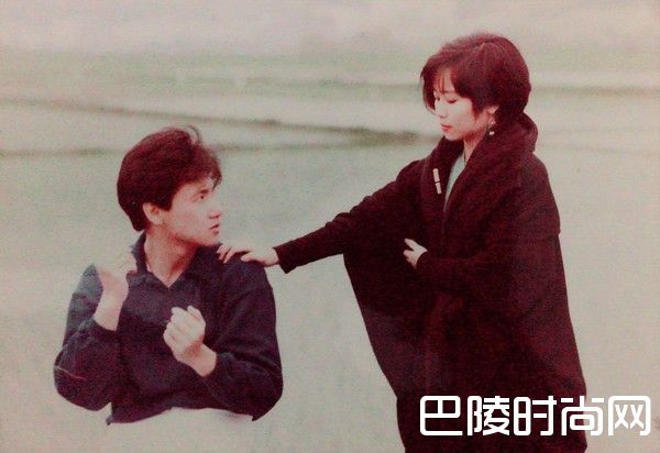 两人三十年前照片