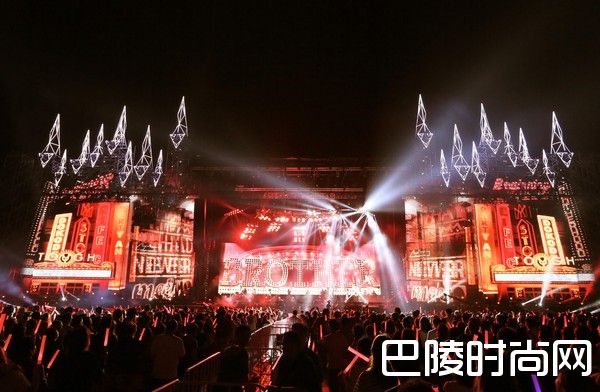 演唱会现场照片