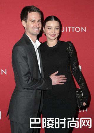 米兰达可儿与老公照片