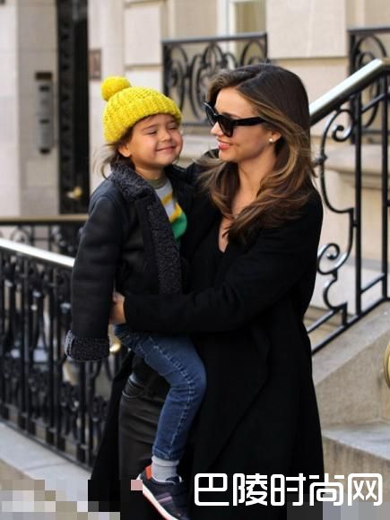 米兰达可儿孩子照片