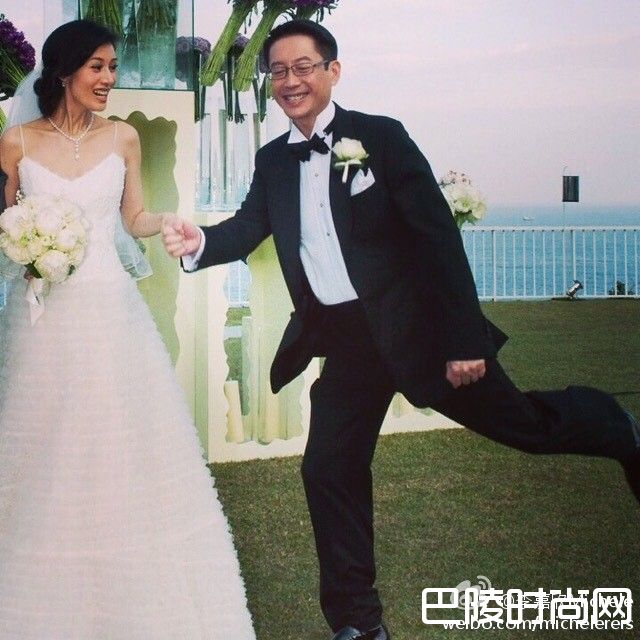 李嘉欣与老公照片