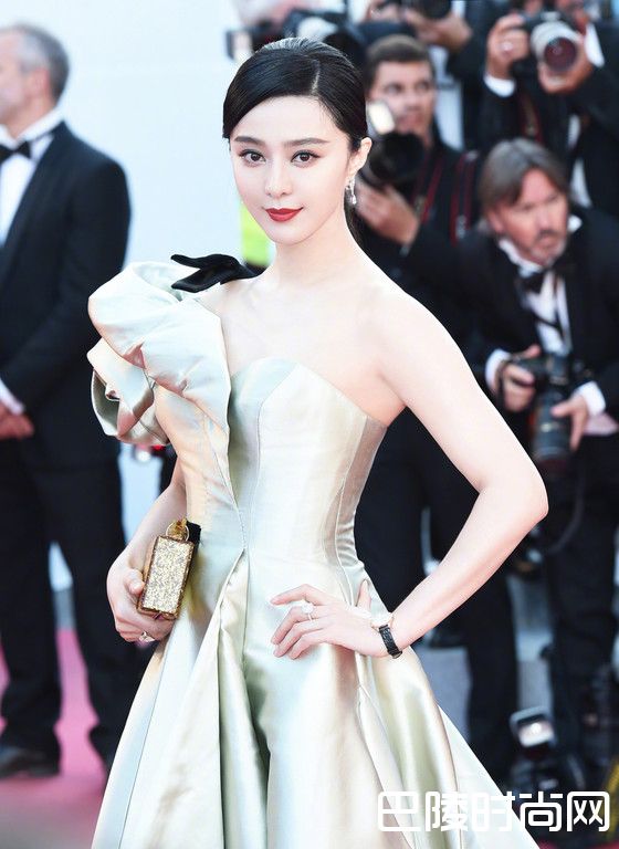 范冰冰戛纳礼服照片