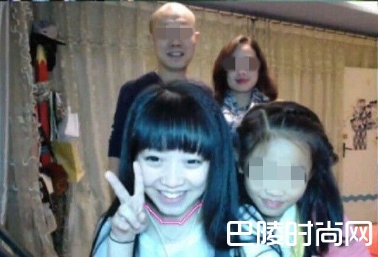 冯提莫整容前照片