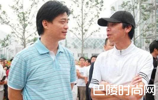 崔永元冯小刚照片
