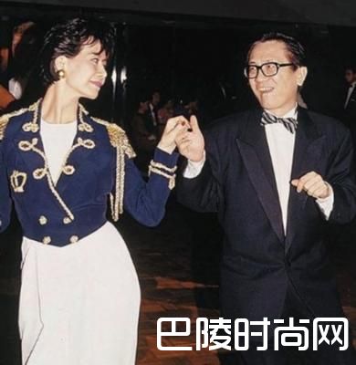 林燕妮黄霑照片