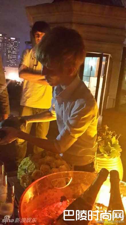 郭敬明生日照片