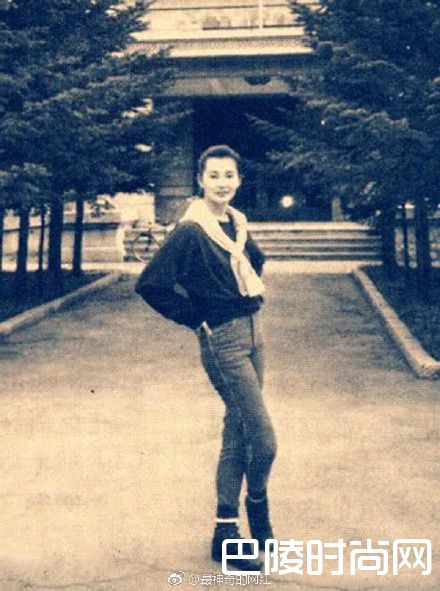 张曼玉年轻图片