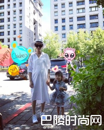 欧弟老婆和女儿照片