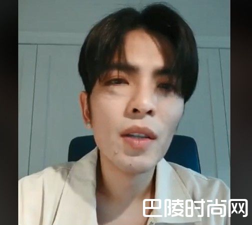 萧敬腾直播照片