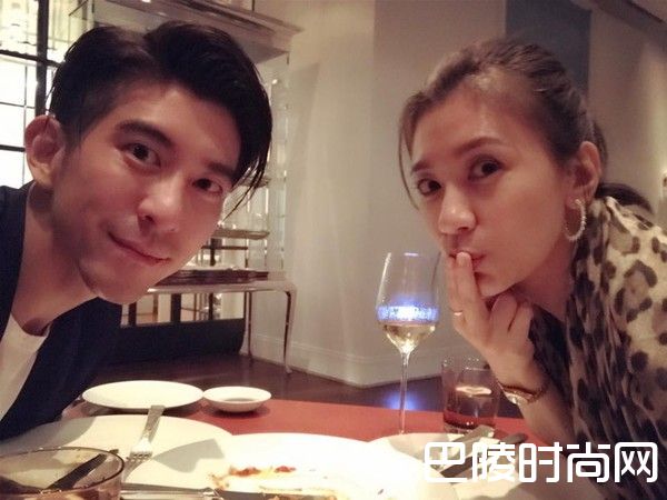 贾静雯修杰楷照片