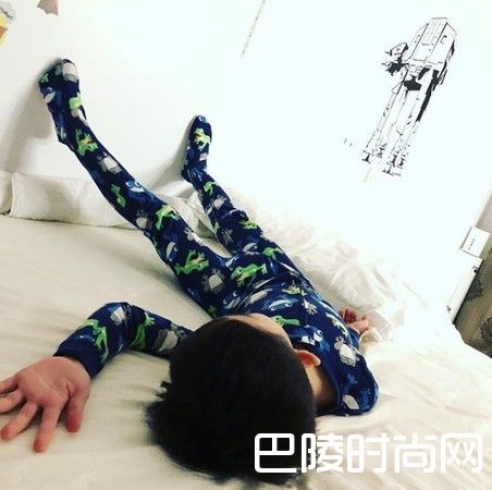 梁静茹儿子大长腿