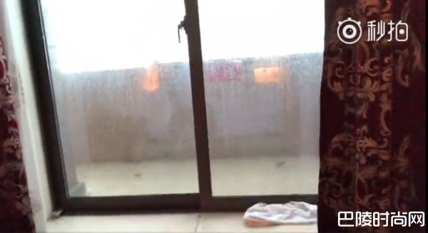 谢霆锋家里进水