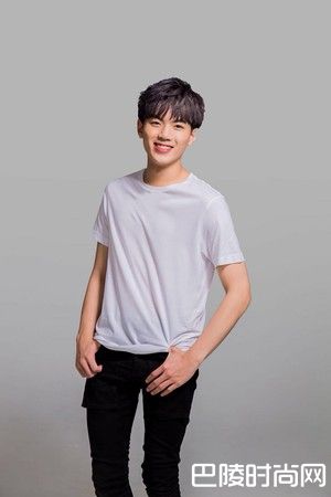 A-TEAM主唱龚言脩照片