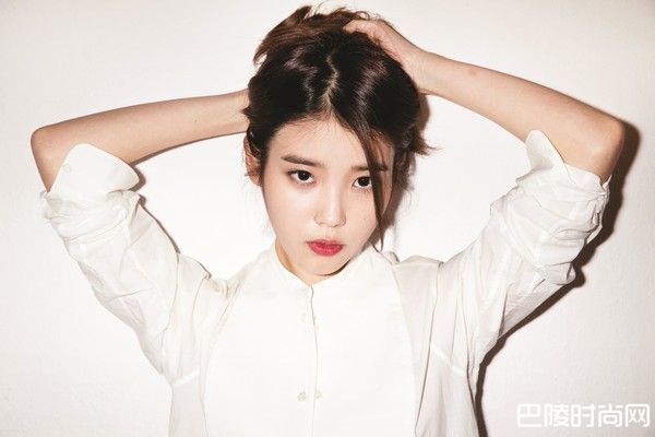IU