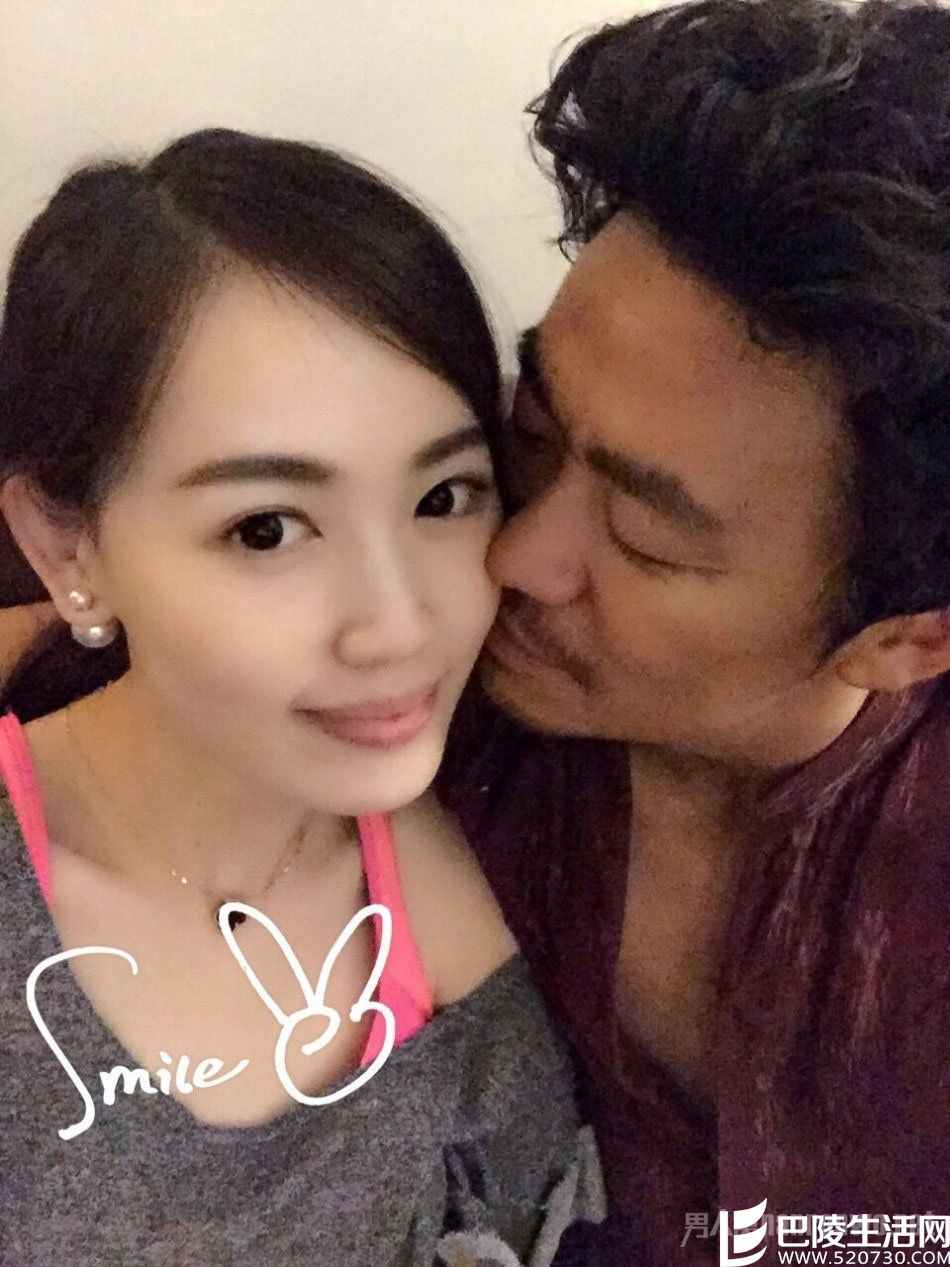 王宝强与前妻马蓉亲密合照