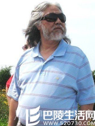 张纪中与妻子分居10年是真的吗 张纪中与妻子分居10年是真的吗