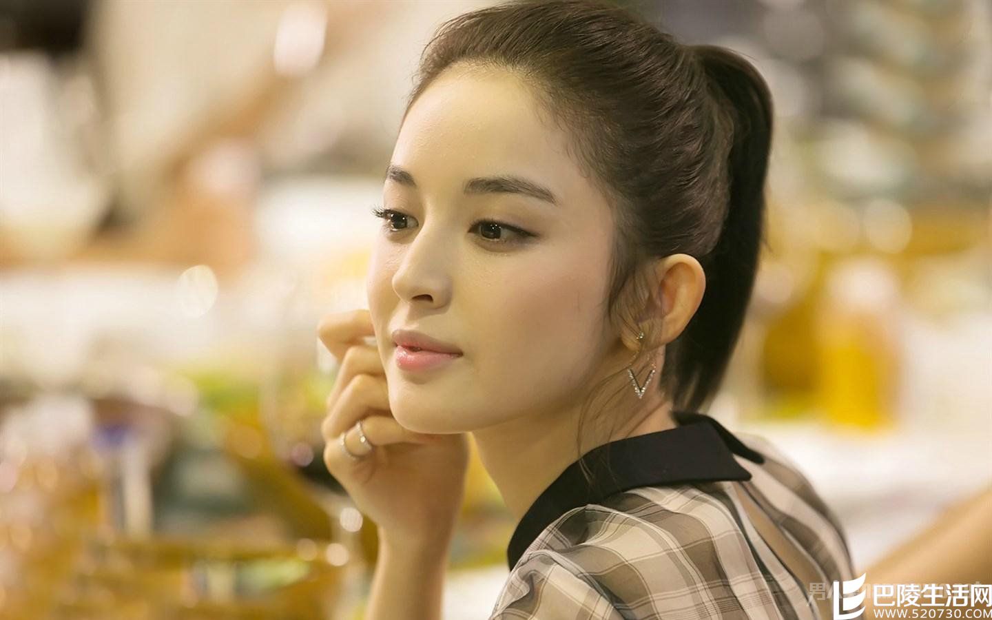 古力娜扎向郑爽道歉