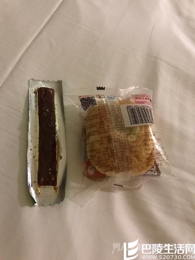 林更新寒酸夜宵