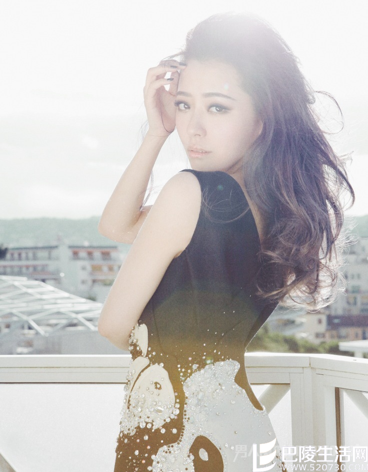 张靓颖为何这么喜欢冯轲