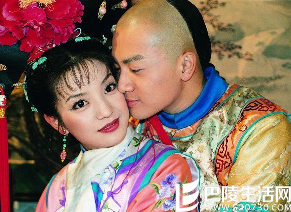 当年清纯的小燕子