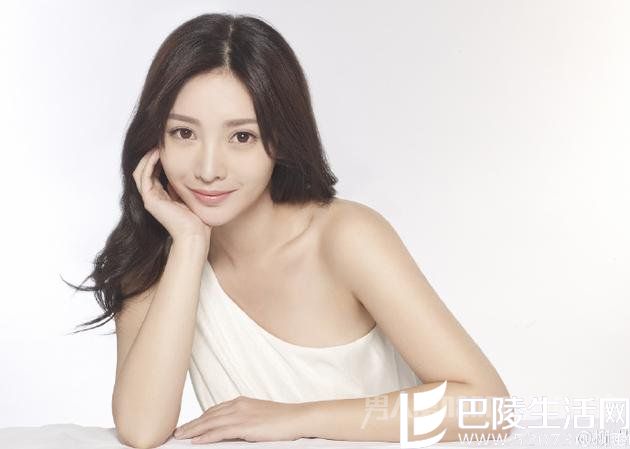 柳岩11月8日生日快乐