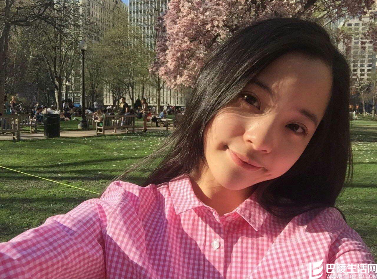 欧阳娜娜自拍照 欧阳娜娜自拍照
