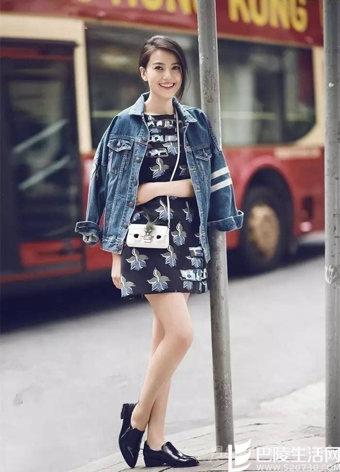 高圆圆笑容迷人 高圆圆笑容迷人