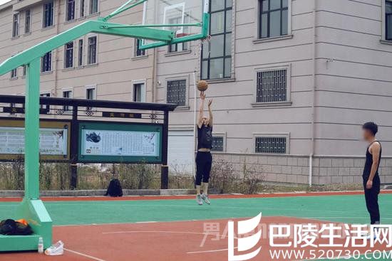 陈晓帅气灌篮 陈晓帅气灌篮